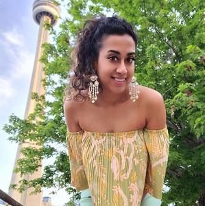 Meet your Posher, Tina